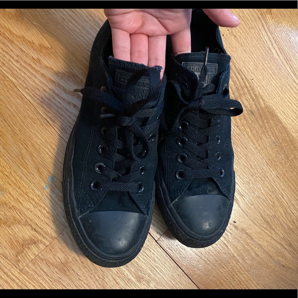 All black low top converse